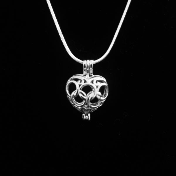 Heart Pendant & Necklace