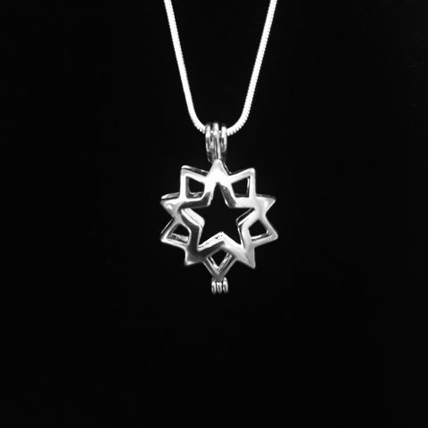 Star Pendant & Necklace